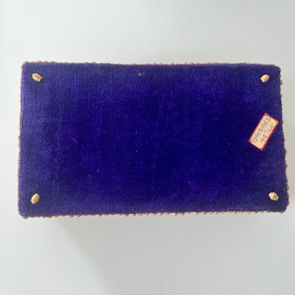 Vintage Blue Trinket Box Art Bead Work Handcrafted - Picture 4 of 9